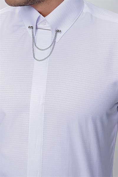 Slim Fit Doku Desenli Yaka Zincirli Beyaz Gömlek GK 629