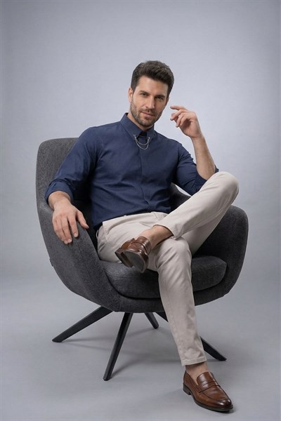 Slim Fit Doku Desenli Yaka Zincirli Lacivert Gömlek GK 629