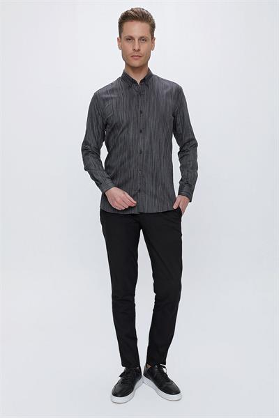 Slim Fit Petek Desenli Yaka Düğmeli %100 Pamuk Siyah Gömlek GK 661