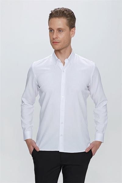 Slim Fit Yaka Zincirli ve Düğmeli Pamuklu Beyaz Gömlek GK 664