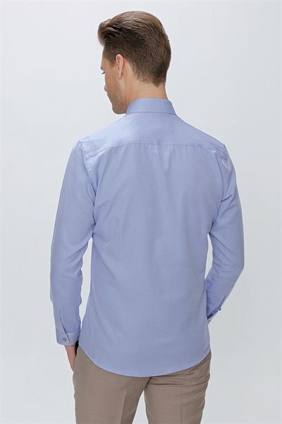 Slim Fit Yaka Zincirli ve Düğmeli Pamuklu Mavi Gömlek GK 664