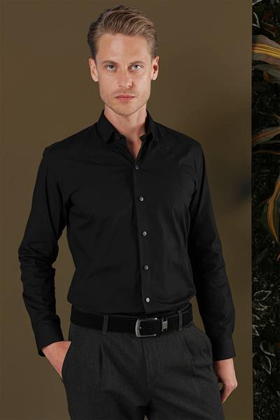 Slim Fit Önden Pensli Çıtçıtlı %100 Pamuk Siyah Gömlek GK 700