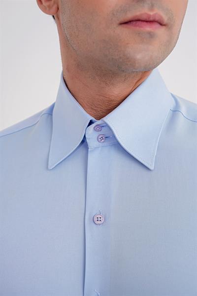 Slim Fit Çift Düğmeli Yüksek Yaka Pamuklu Açık Mavi Gömlek GK 742