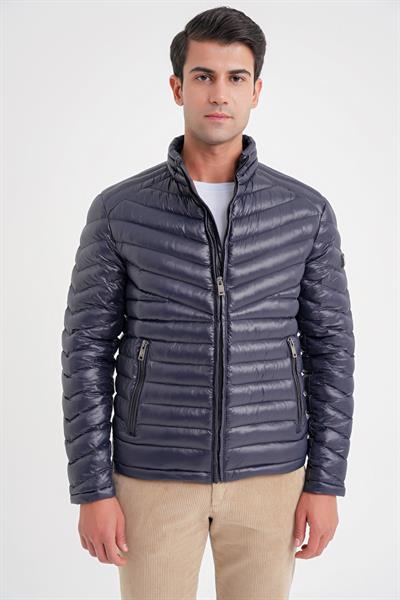 Slim Fit Hakim Yaka Yan Cepli Kaz Tüyü Lacivert Şişme Mont MT 176