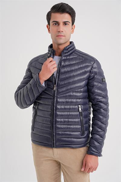 Slim Fit Hakim Yaka Yan Cepli Kaz Tüyü Lacivert Şişme Mont MT 176
