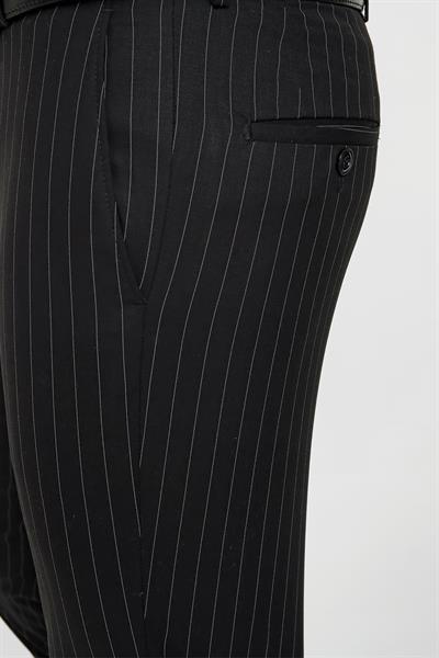 P 1081 Slim Fit Siyah Spor Pantolon