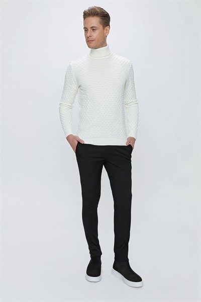 P 1100 Slim Fit Siyah Spor Pantolon