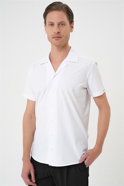 Slim Fit Apaş Yaka Kısa Kol Esnek Casual Beyaz Gömlek  G 1589