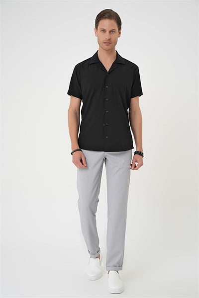 Slim Fit Apaş Yaka Kısa Kollu Esnek Casual Siyah Gömlek  G 1589