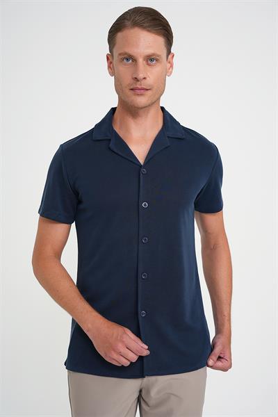 Slim Fit Apaş Yaka Modal Karışımlı Kısa Kollu Lacivert Gömlek G 1590