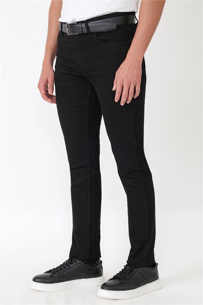 Slim Fit Beş Cep Likralı Düz Siyah Jean Kot Pantolon Denim 136
