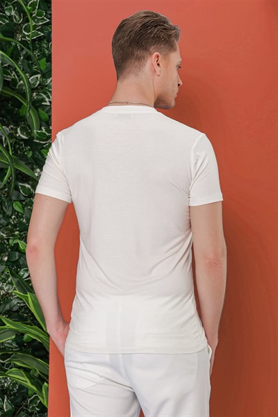 Slim Fit Bisiklet Yaka Esnek Pamuklu Beyaz Tişört TS 847