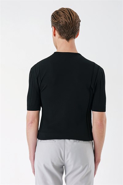 Slim Fit Bisiklet Yaka Kısa Kol Siyah Triko Tr 869