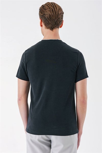 Slim Fit Bisiklet Yaka Pamuklu Siyah Tişört Ts 880