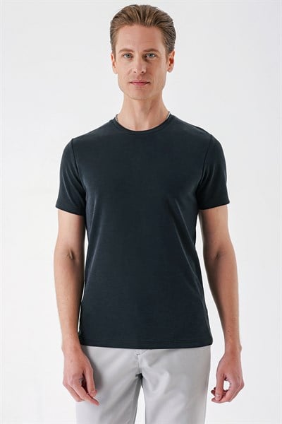 Slim Fit Bisiklet Yaka Pamuklu Siyah Tişört Ts 880