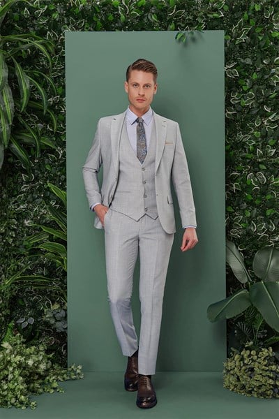 Slim Fit Çift Yırtmaç Düz Açık Gri Yelekli Takım Elbise TK 872