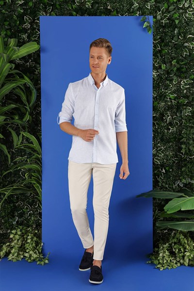 Slim Fit Doku Desenli Yaka Düğmeli %100 Keten Açık Mavi Gömlek G 1555