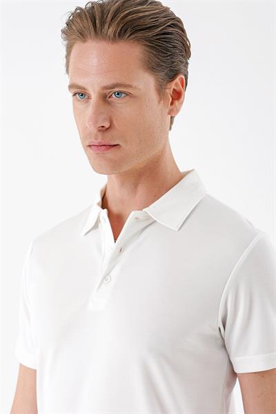 Slim Fit Düğmeli Pamuklu Beyaz Polo Yaka Tişört Ts 879