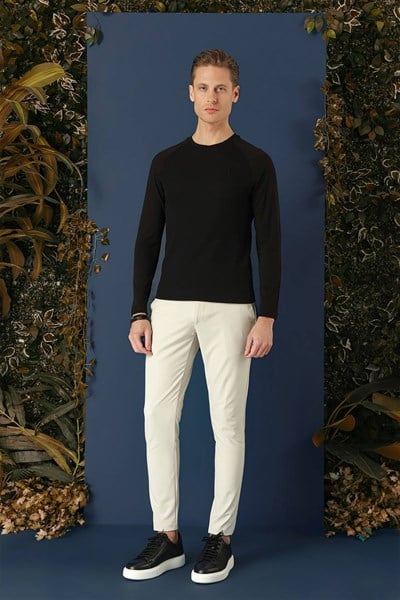 Slim Fit Esnek Pamuklu Doku Desenli Uzun Kollu Siyah Tişört TS 872