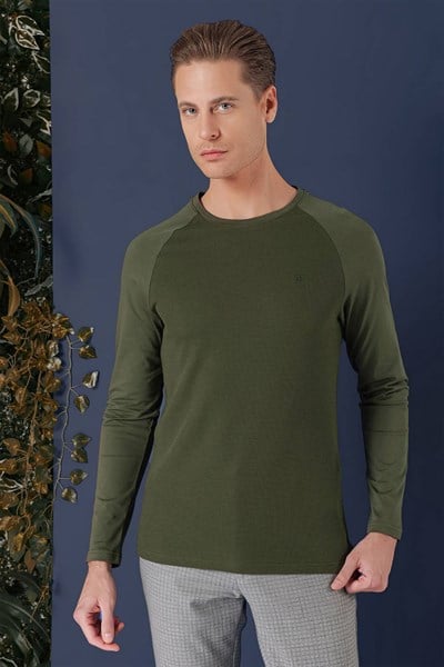 Slim Fit Esnek Pamuklu Doku Desenli Uzun Kollu Haki Tişört TS 872