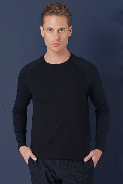 Slim Fit Esnek Pamuklu Doku Desenli Uzun Kollu Lacivert Tişört TS 872