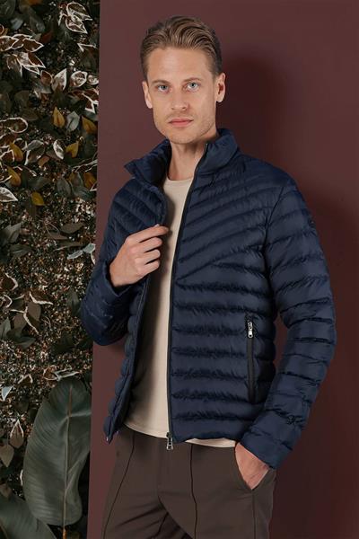 Slim Fit Hakim Yaka Yan Cepli Fermuarlı Lacivert Şişme Mont MT 165