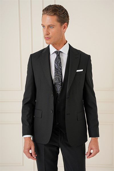 Slim Fit Kırlangıç Yaka Çift Yırtmaçlı Yelekli Klasik Siyah Takım Elbise Tk 895