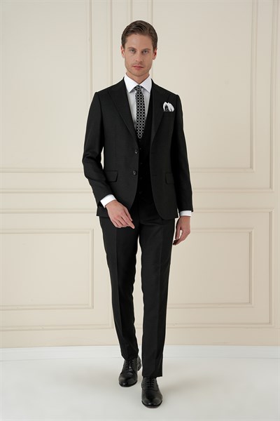 Slim Fit Kırlangıç Yaka Doku Desenli Siyah Yelekli Takım Elbise TK 911
