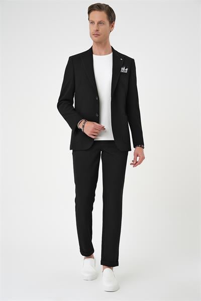 Slim Fit Kırlangıç Yaka Torba Cep Çift Yırtmaç Casual Siyah Ceket C 700