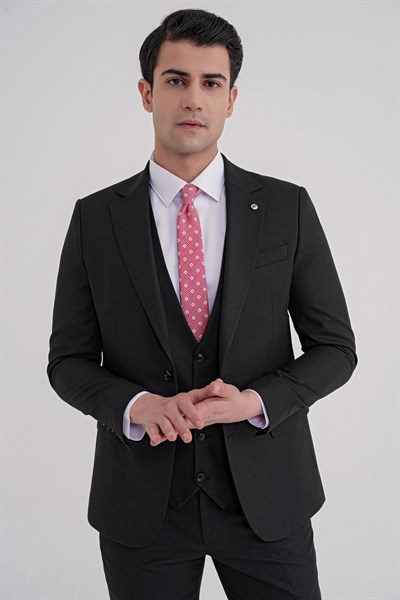 Slim Fit Mono Yaka Çift Yırtmaç Armürlü Esnek Yünlü Siyah Yelekli Klasik Takım Elbise TK 933