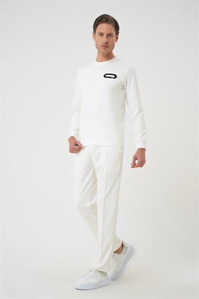 Slim Fit Önden Pens Detaylı Yan Cep %97 Pamuk Ekru Jogger Pantolon ATP 034