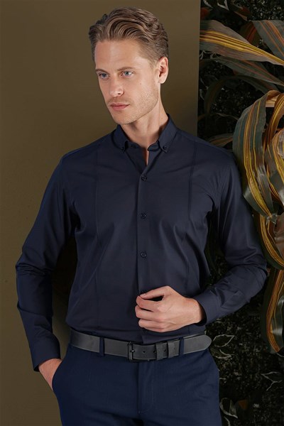 Slim Fit Önden Pensli Düğmeli Yaka Lacivert Uzun Kollu Gömlek GK 691