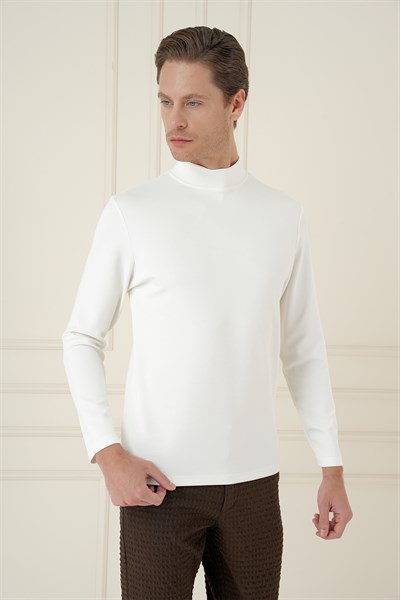 Slim Fit Pamuklu Uzun Kollu Ekru Yarım Boğazlı Tişört TS 894