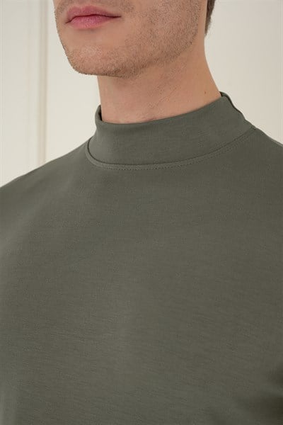 Slim Fit Pamuklu Uzun Kollu Haki Yarım Boğazlı Tişört TS 894