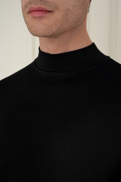 Slim Fit Pamuklu Uzun Kollu Siyah Yarım Boğazlı Tişört TS 894