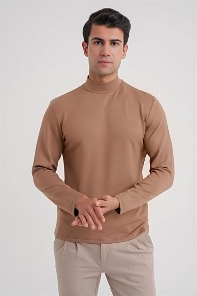 Slim Fit Pamuklu Uzun Kollu Vizon Yarım Boğazlı Tişört TS 894