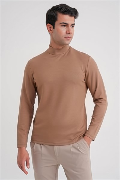 Slim Fit Pamuklu Uzun Kollu Vizon Yarım Boğazlı Tişört TS 894