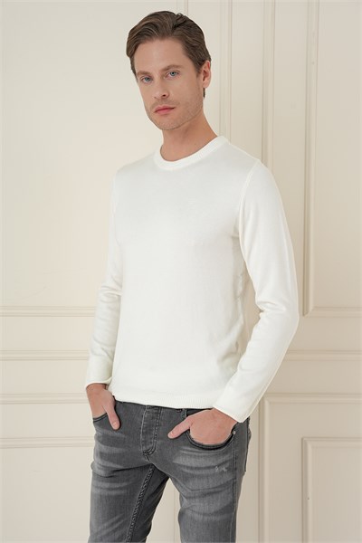 	Slim Fit Ribanalı Düz Ekru Yünlü Bisiklet Yaka Triko Kazak TR 900