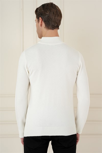 Slim Fit Ribanalı Düz Ekru Yünlü Yarım Balıkçı Triko Kazak TR 876