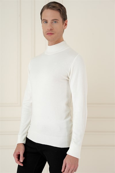 Slim Fit Ribanalı Düz Ekru Yünlü Yarım Balıkçı Triko Kazak TR 876