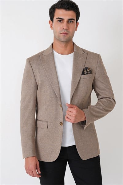 Slim Fit Sivri Yaka Çift Yırtmaçlı Esnek Yünlü Bej Ceket C 746
