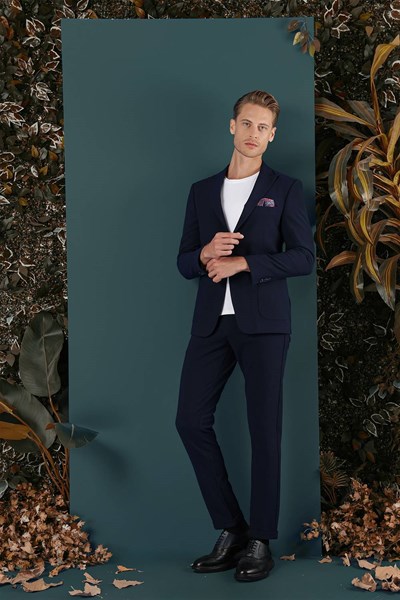 Slim Fit Sivri Yaka Esnek Pamuklu Dokulu Lacivert Blazer Ceket C 659