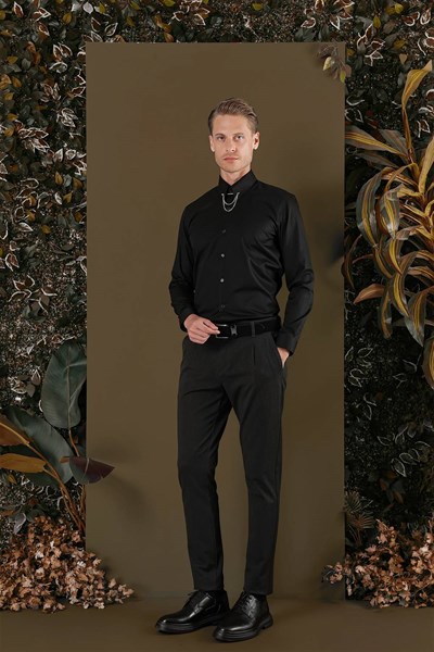 Slim Fit Yaka Zincirli %100 Pamuk Düz Siyah Gömlek GK 704