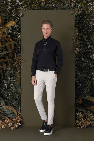 Slim Fit Yaka Zincirli Pamuklu Düz Siyah Gömlek GK 710