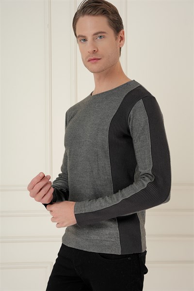 Slim Fit Yandan Ribana Modelli Antrasit Bisiklet Yaka Triko Kazak TR 871