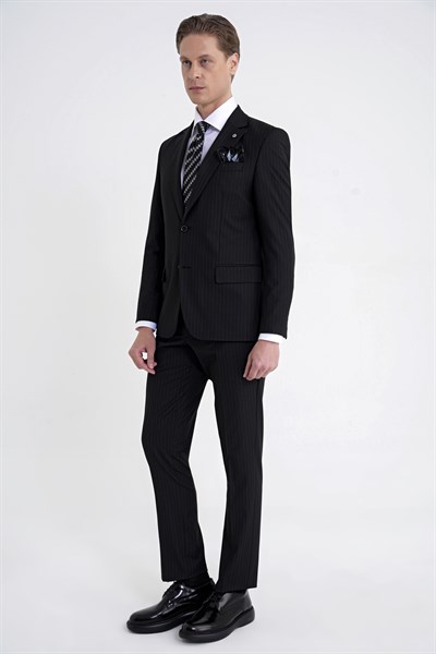 Slim Fit Mono Yaka Esnek Yünlü Siyah Çizgili Takım Elbise Tk 942