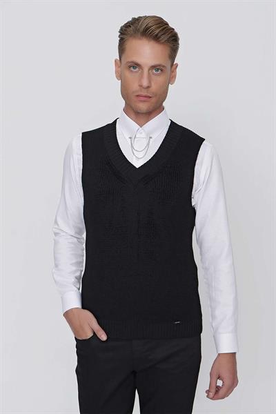 SÜVETER 01 Slim Fit Siyah Süveter Triko