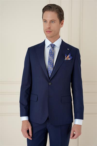 Slim Fit Kırlangıç Yaka Dokulu Lacivert Yelekli Takım Elbise TK 907