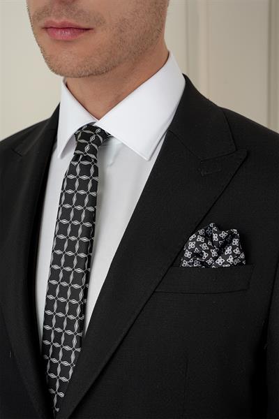 Slim Fit Kırlangıç Yaka Dokulu Siyah Yelekli Takım Elbise TK 907