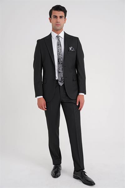 Slim Fit Sivri Yaka Esnek Yünlü Düz Siyah Klasik Takım Elbise TK 928